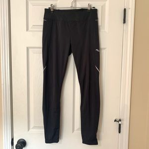Saucony athletic leggings